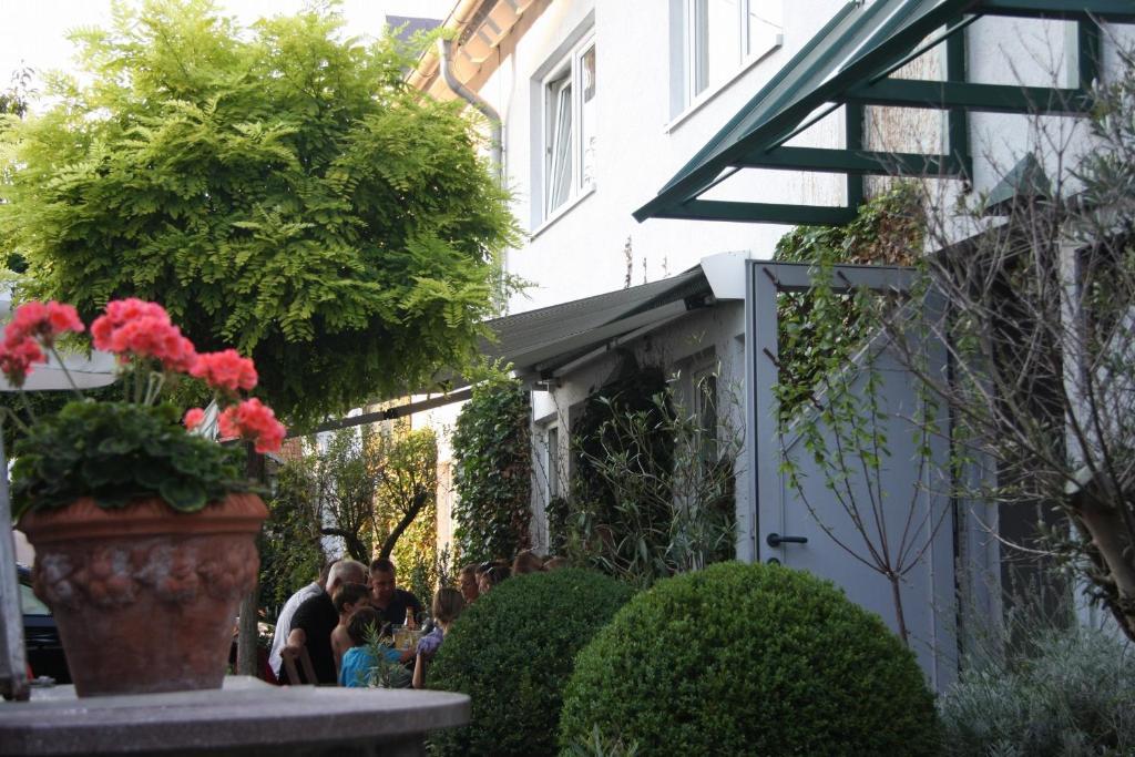 Hotel Gasthof Grüner Wald Hofheim am Taunus Dış mekan fotoğraf