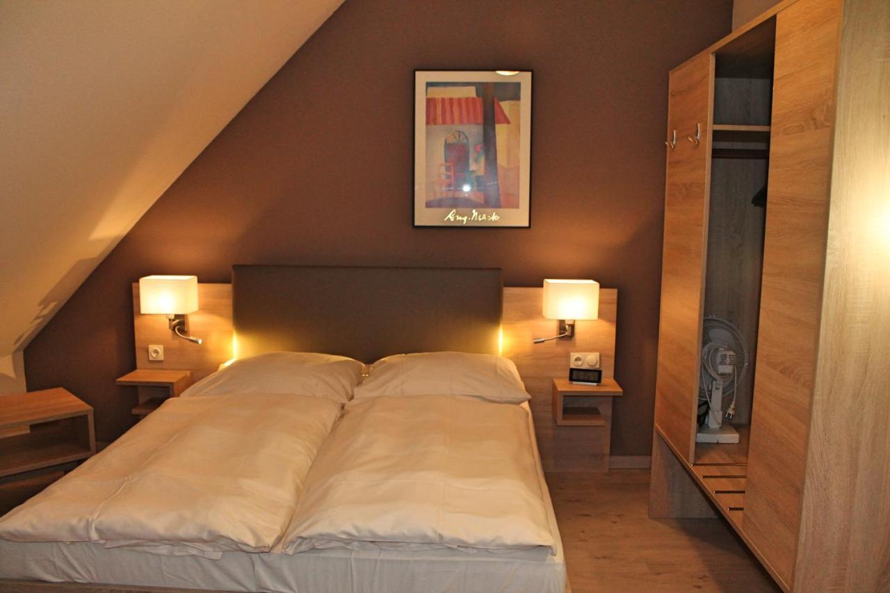 Hotel Gasthof Grüner Wald Hofheim am Taunus Dış mekan fotoğraf